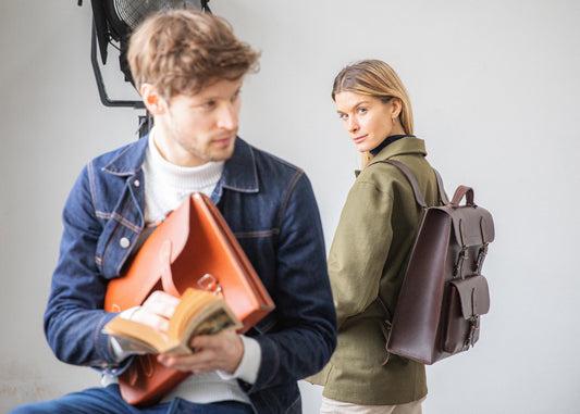 SAC À DOS OU PORTE-DOCUMENTS