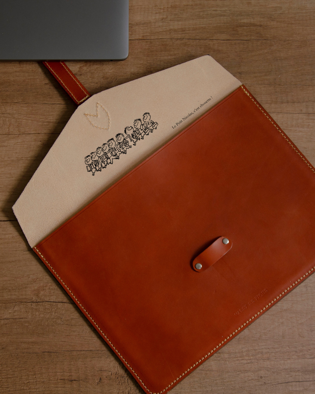 George la pochette x Le Petit Nicolas®