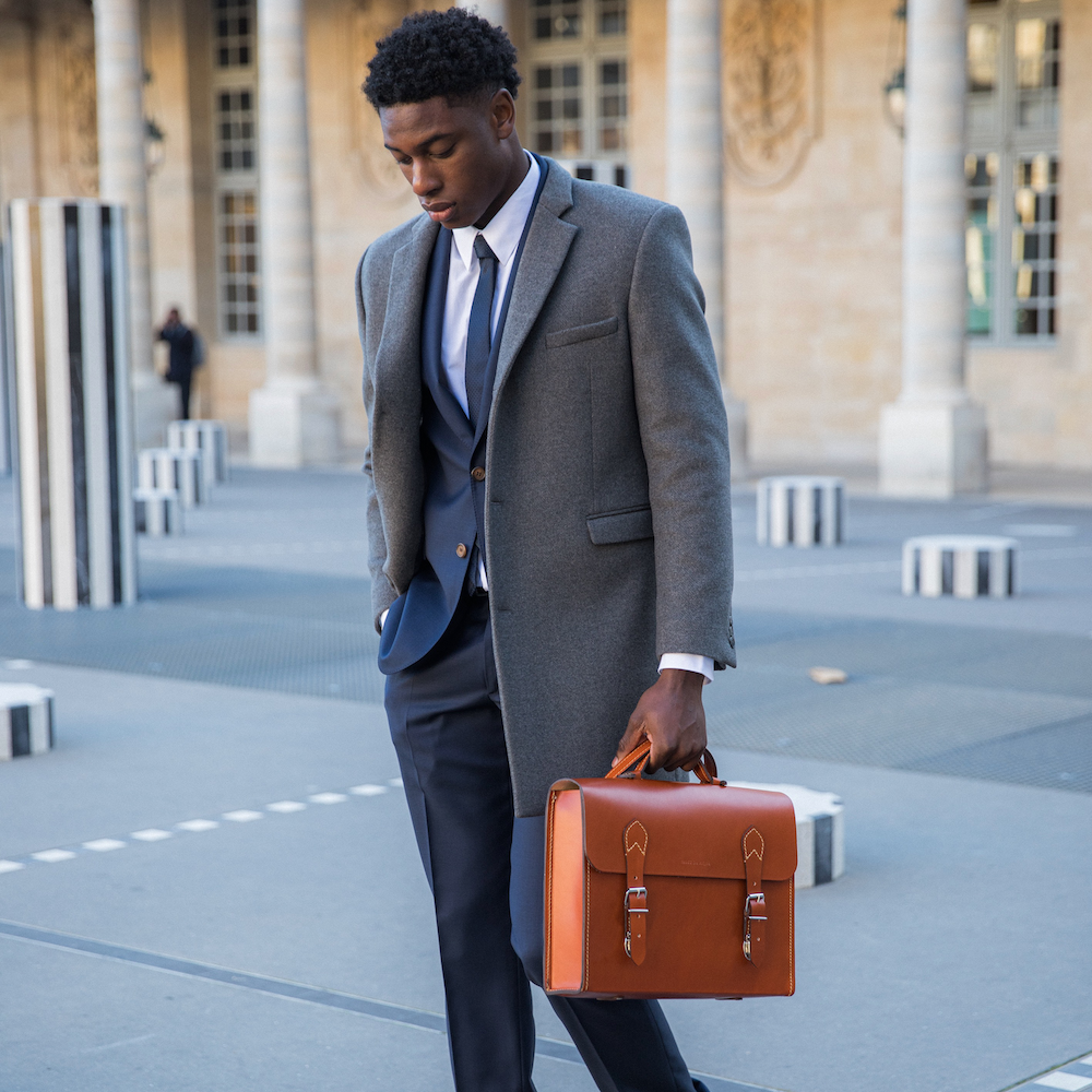 Émile le cartable ♗