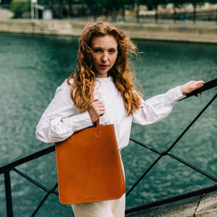 Gabrielle le sac à main en cuir des maisons de luxe – Valet de pique