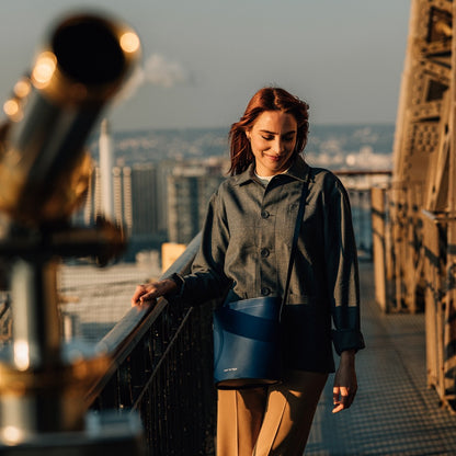 Sac seau Judith Bleu Marine | Valet de Pique x Tour Eiffel