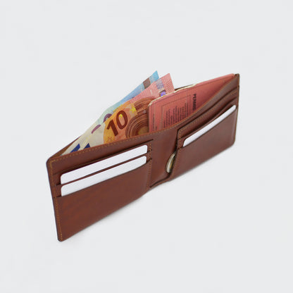 The wallet Alfred